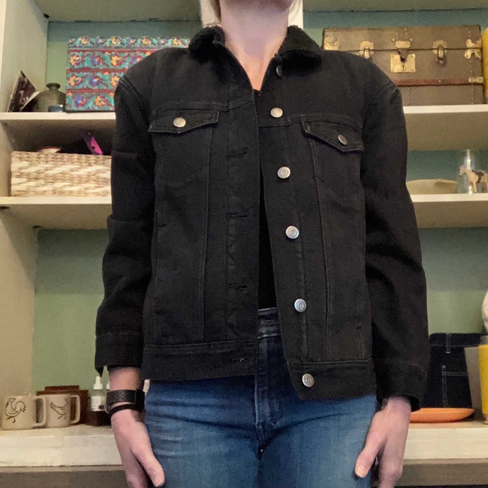 New Old Navy Vintage Look Boyfriend Sherpa Lined Denim Jacket Super Warm